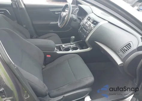 2014 Nissan Altima 2.5 S z USA, uszkodzony, nr VIN 1N4AL3AP9EN381095